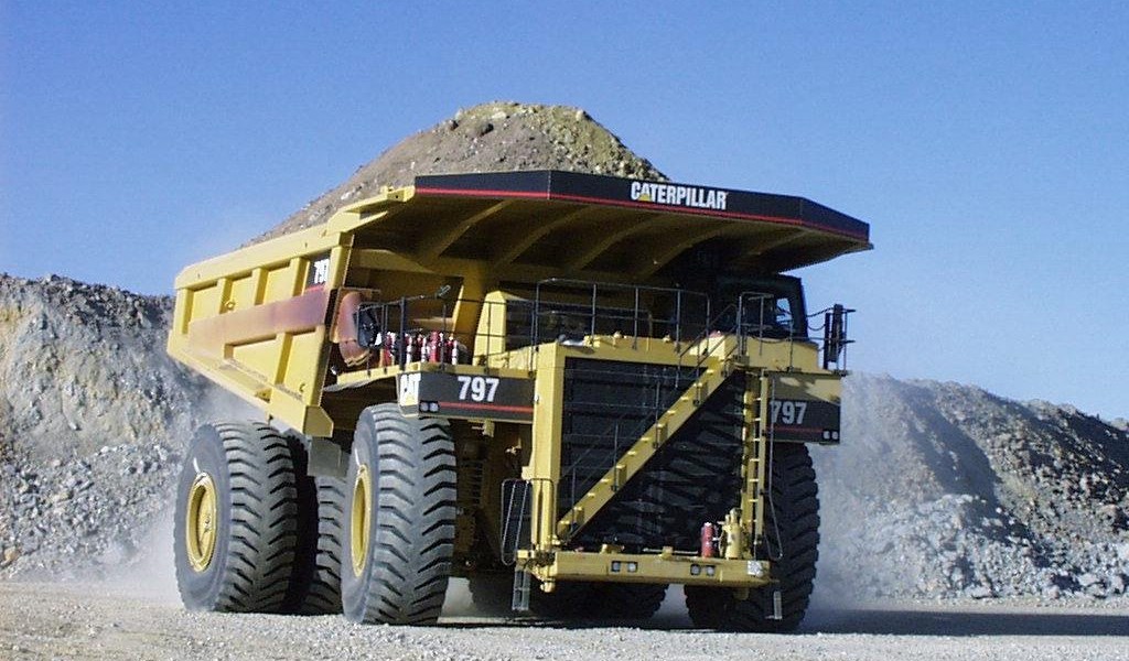 Caterpillar 797b Рё Р‘Р•Р›РђР—