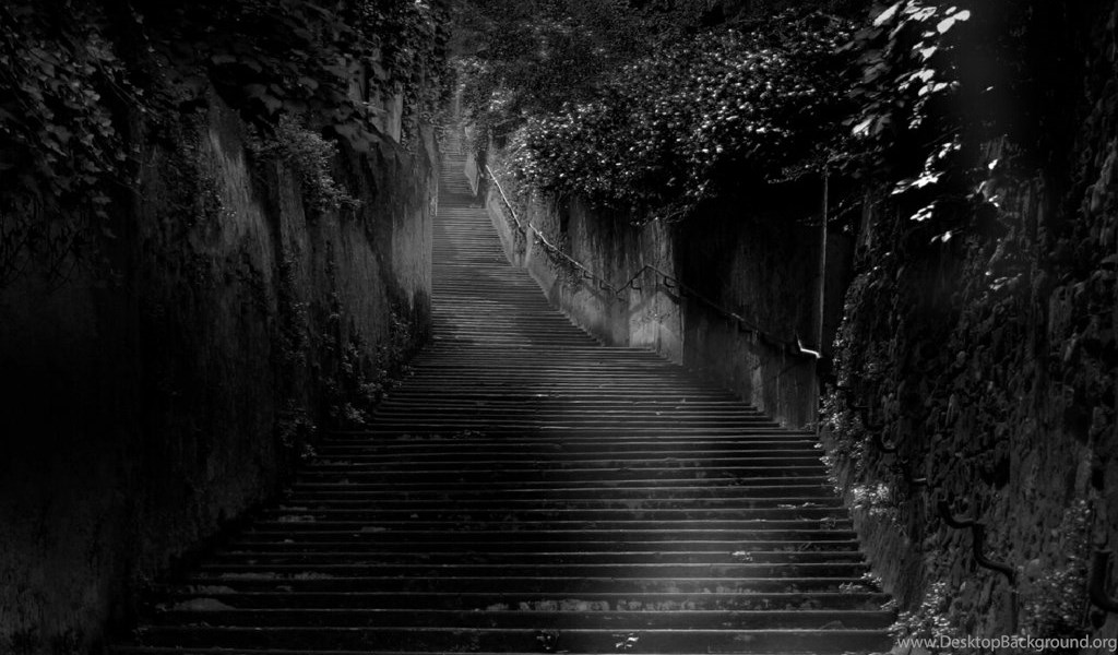 Wallpapers Dark Themed And 1024x768 Desktop Background