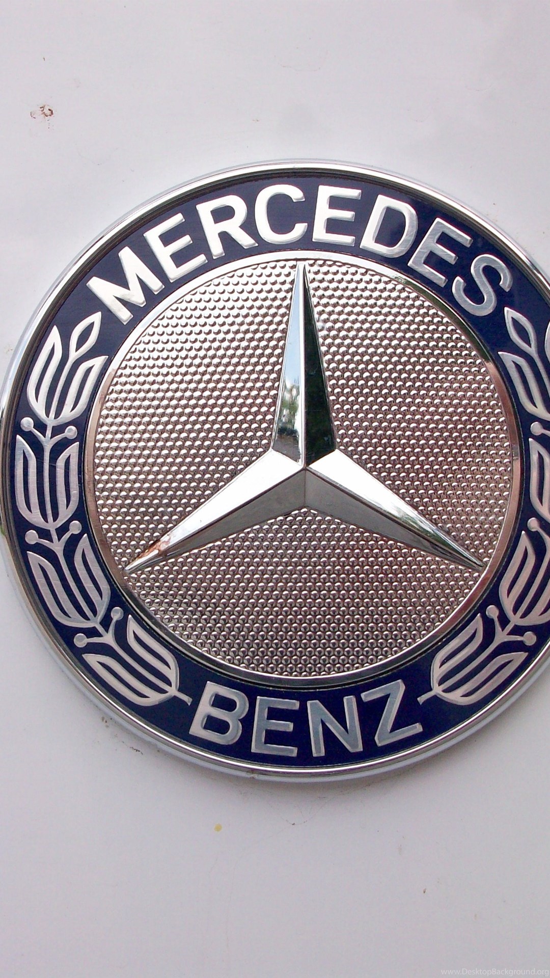 Логотип мерседес. Эмблема Мерседес. Логотип Mercedes-Benz. Символ Мерседеса. Значок машины Мерседес.