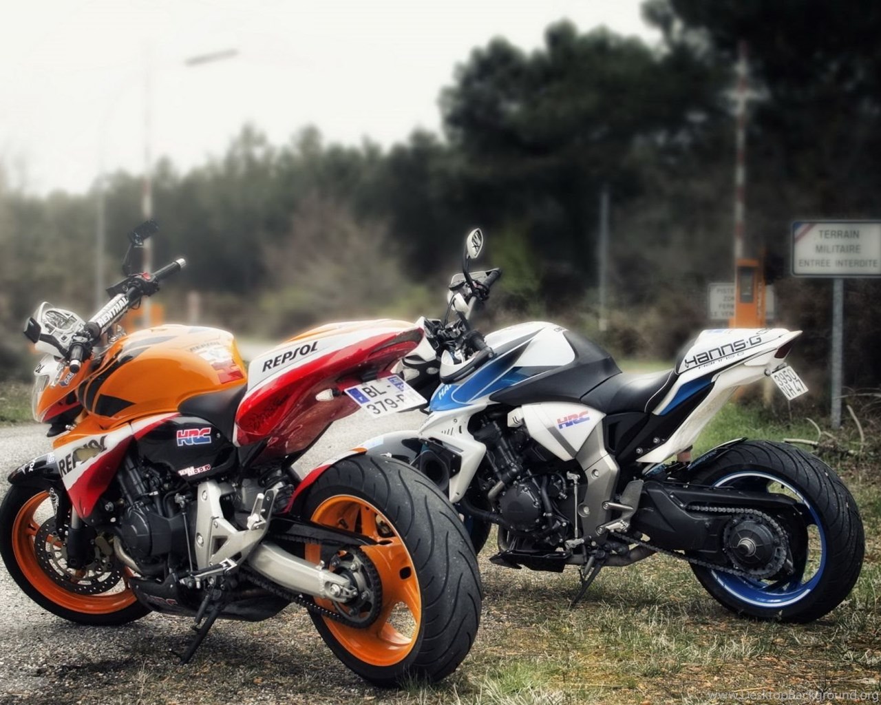 Download Wallpapers 1920x1080 Hornet And Cb100r Bikes Road Full