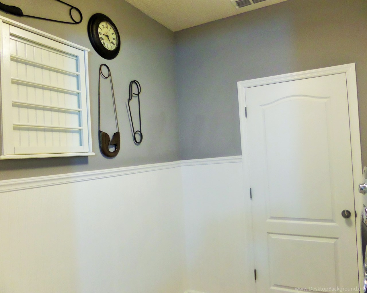 Diy Laundry Room Update Beadboard Paintable Wallpaper Be My