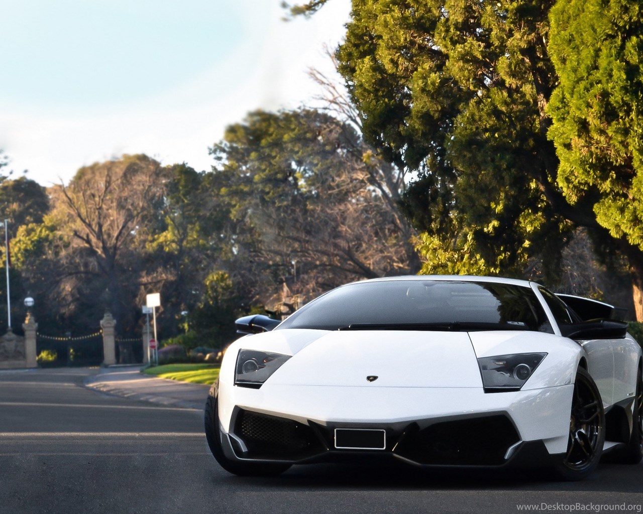 Lamborghini Murcielago lp670 4 SV белая