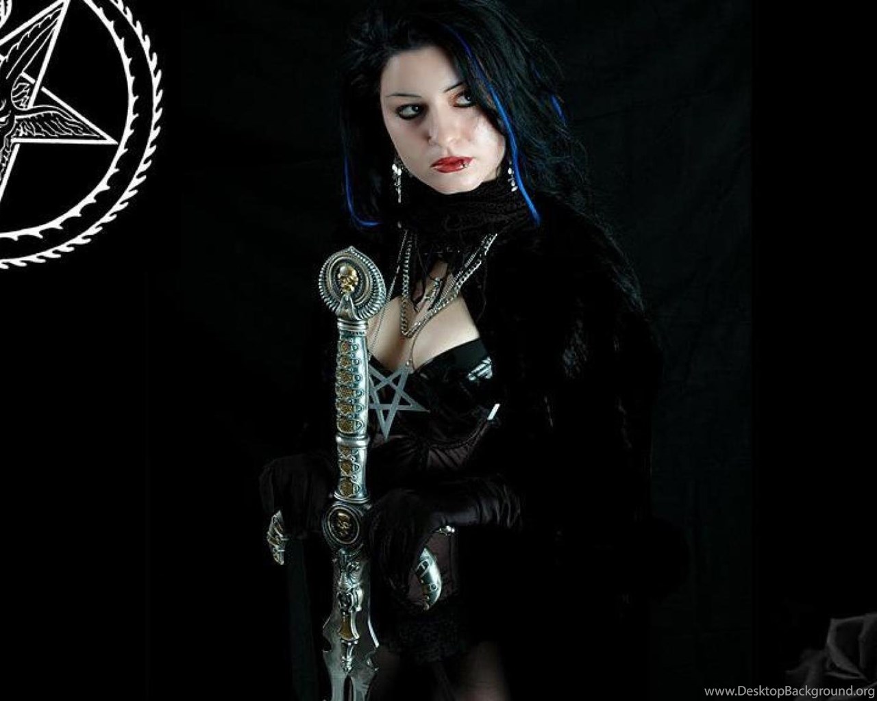 Femme Gothique Gothic Woman Wallpaper Desktop Background Femme Gothique Gothic Woman Wallpaper Desktop Background