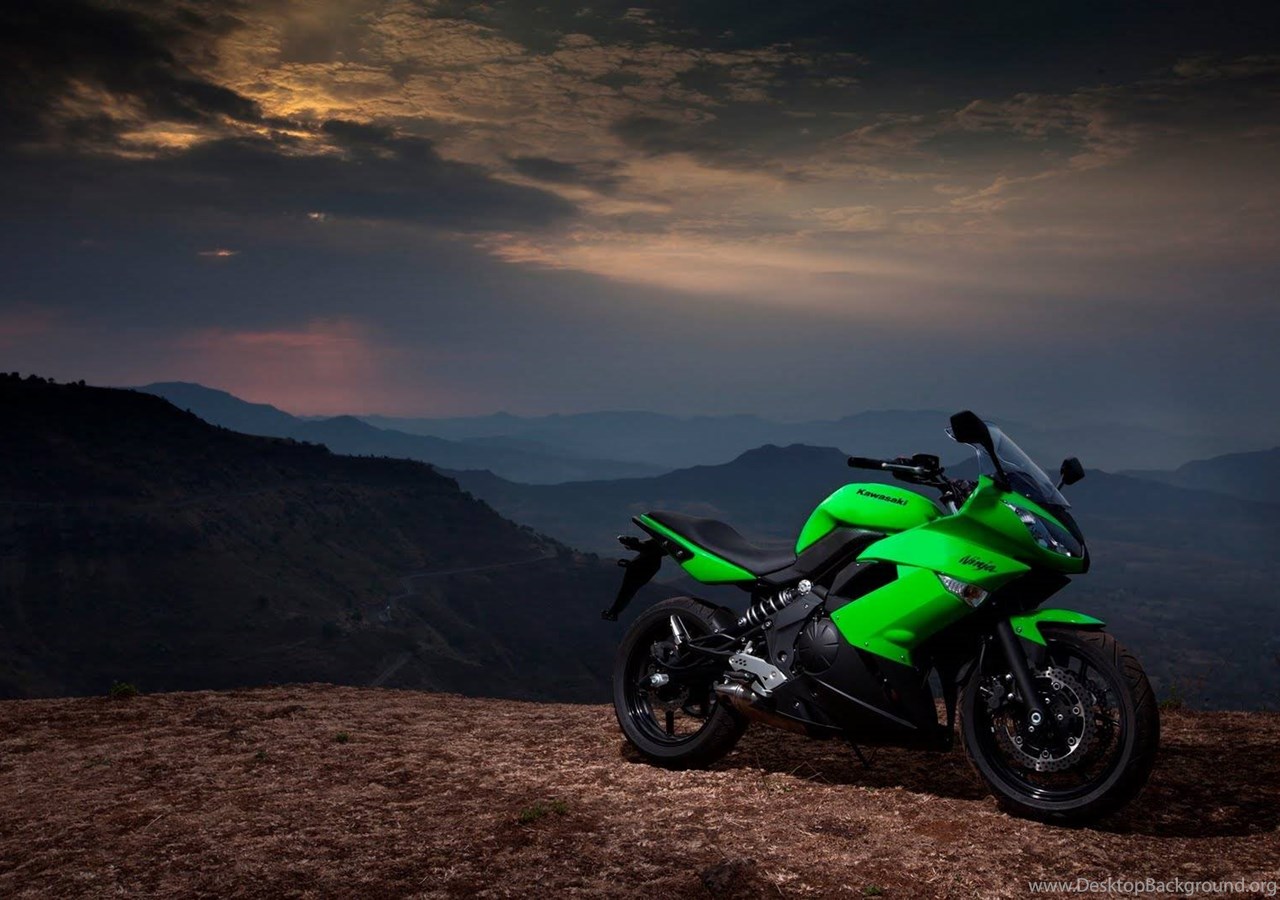 Kawasaki Ninja 300 черный обои