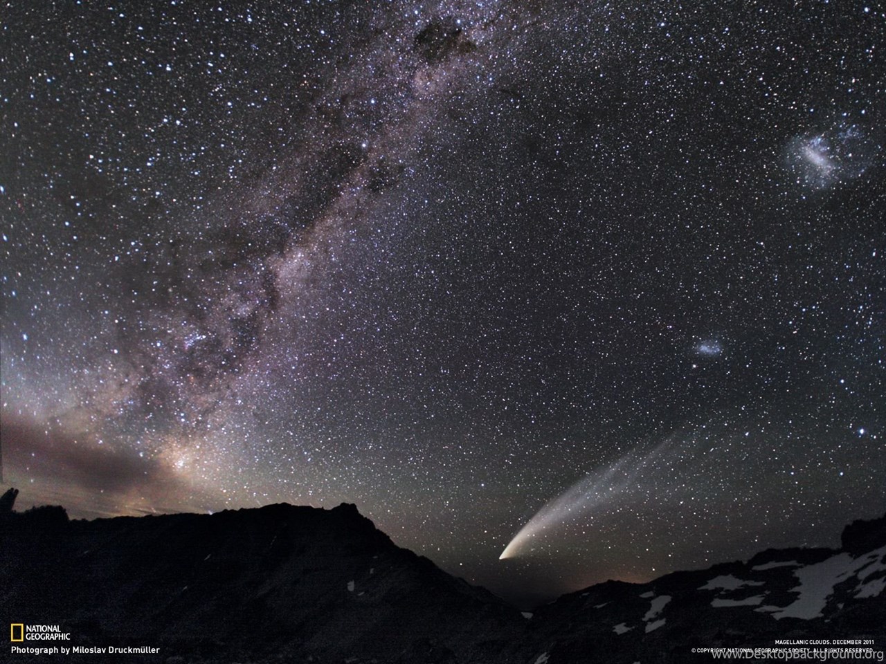 К какому типу относится млечный путь. Космос Галактика Млечный путь. Млечный путь и Магеллановы облака. Звезды Галактики Млечный путь. Звездное небо Млечный путь Галактика.