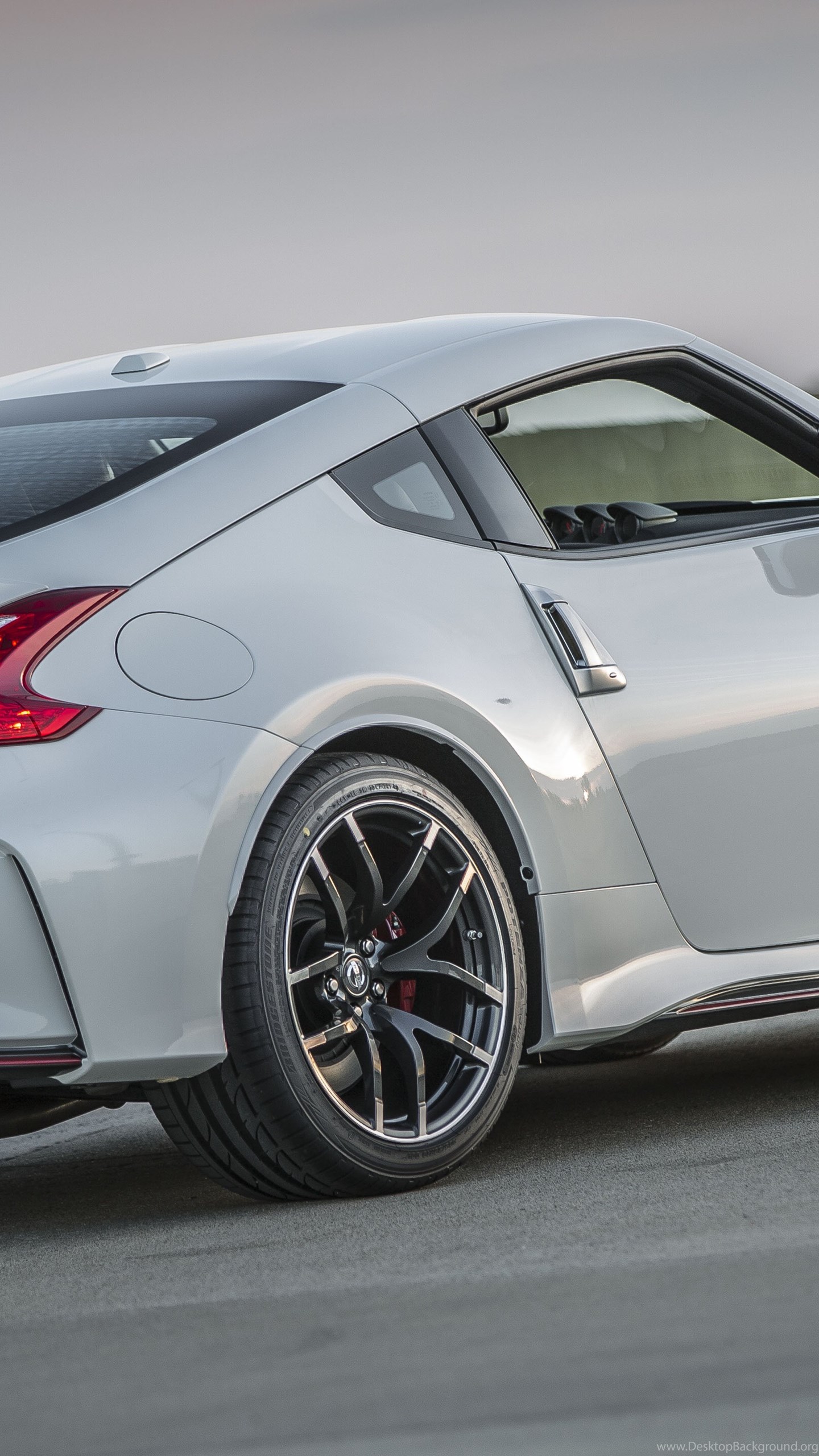 Ниссан 370 z серый