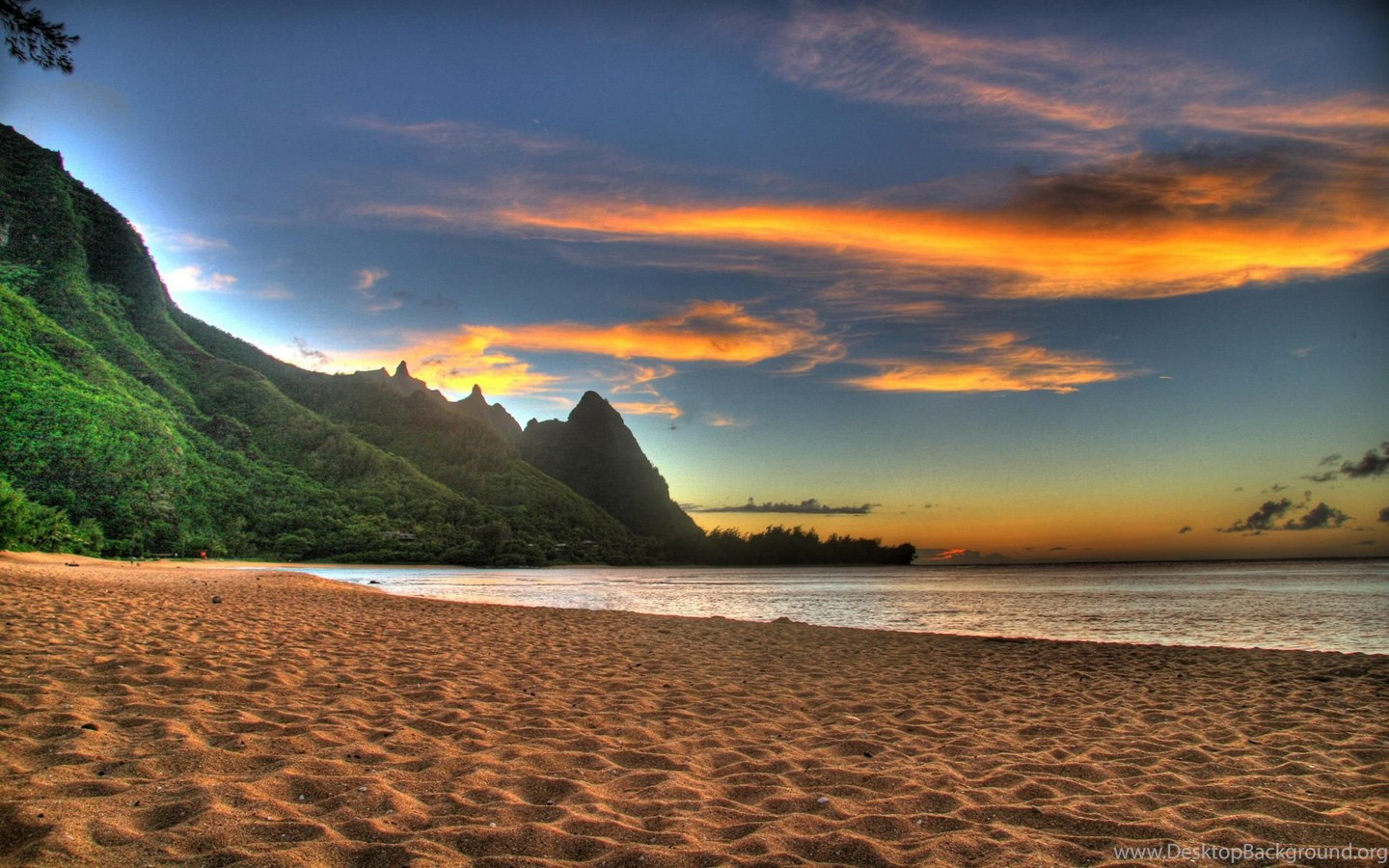 Free Beach Screensavers And Wallpapers Beach With Orange Clouds Desktop Background,High Resolution Aesthetic Summer Desktop Backgrounds
