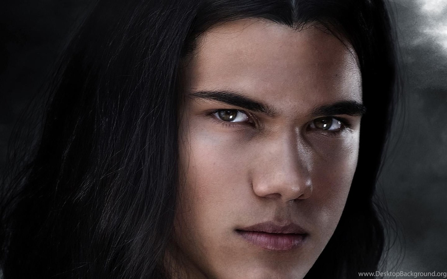 Jacob or Edward? You decide! - Jacob Black fan page, 100% unofficial