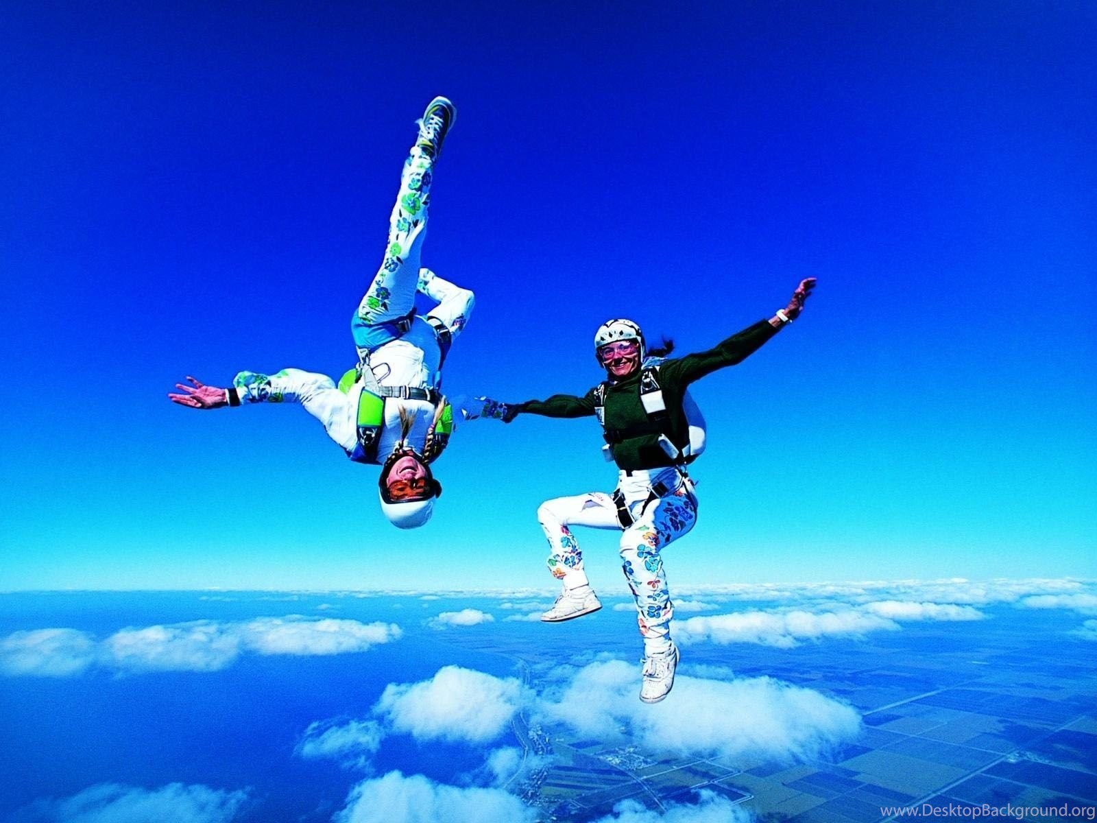We are jumping. Парашютизм. Прыжок с парашютом. Скайдайвинг. Полет