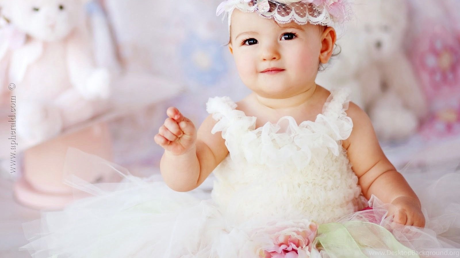 cute baby girl photography