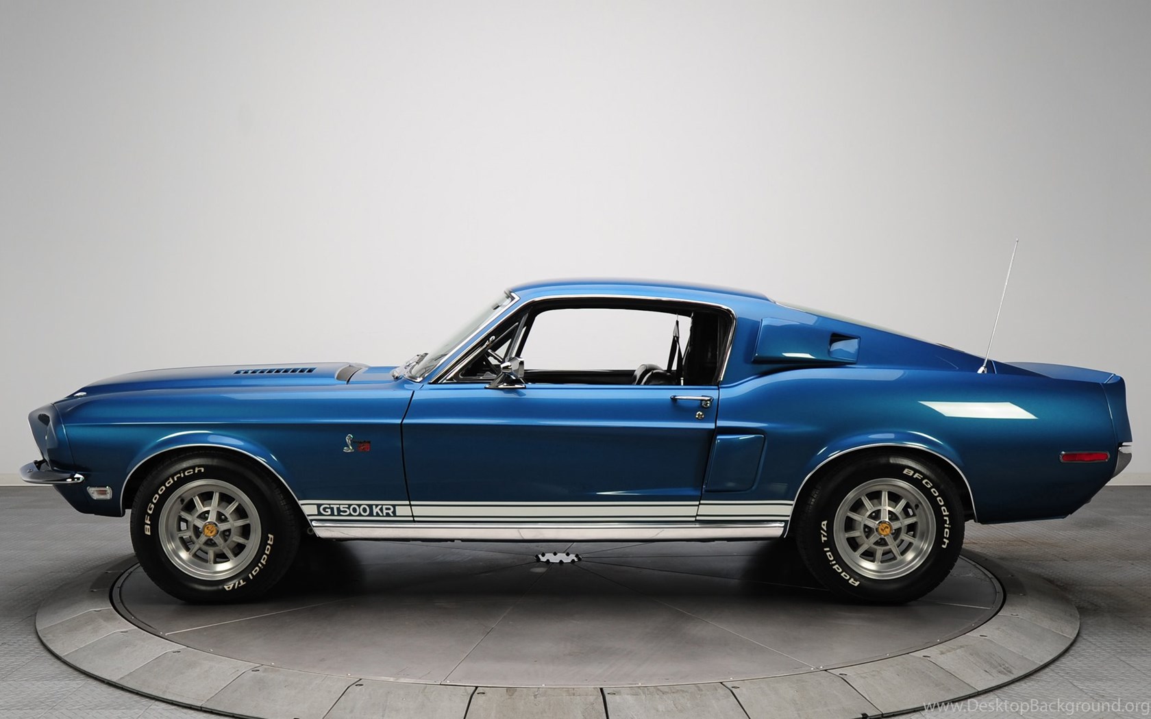 Ford Mustang 350gt Маслкар