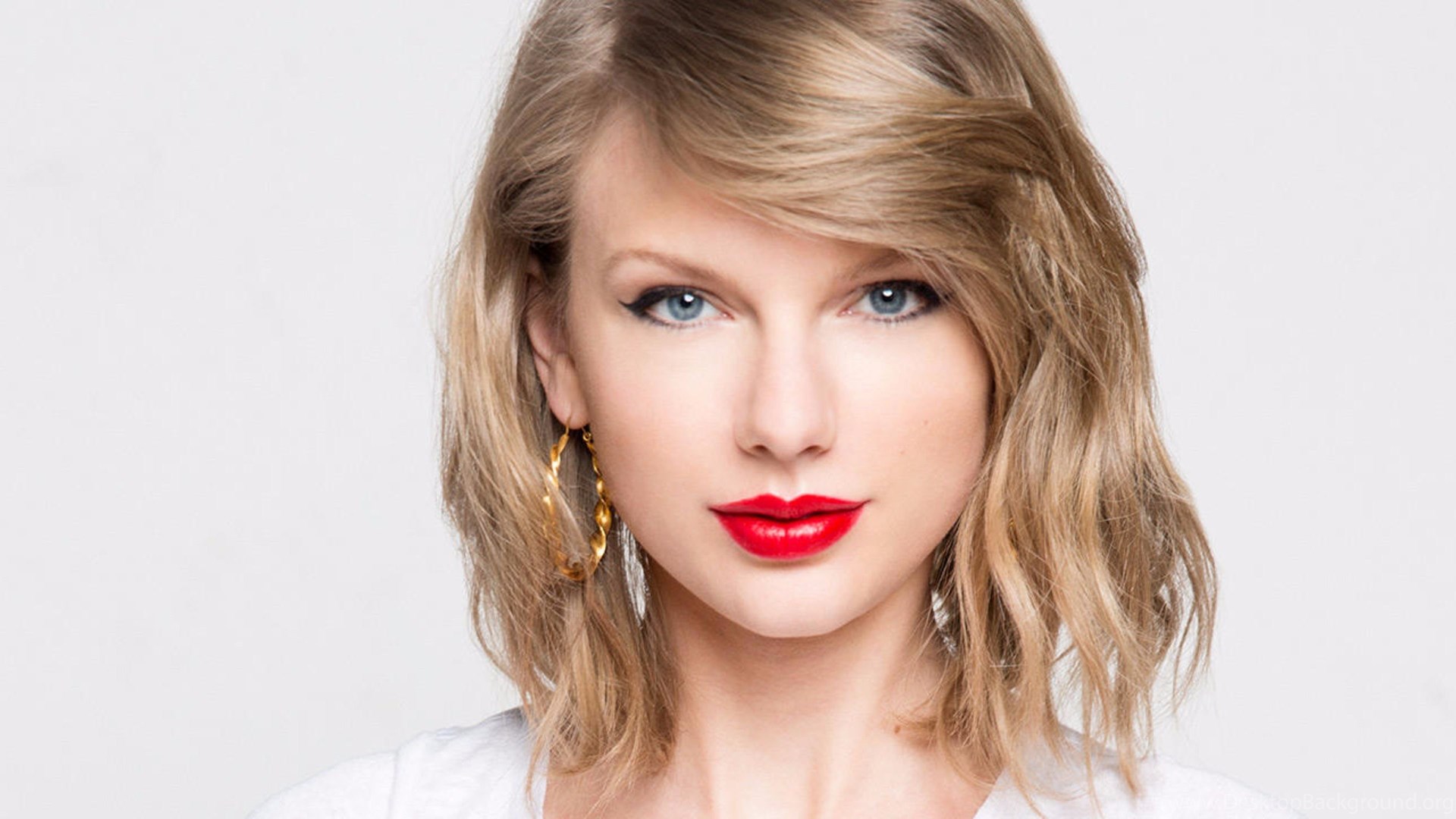 Тейлор свифт новый. Тейлор Свифт. Taylor Swift best portrait. Фото Тейлор Свифт смеется. Тейлор Свифт дипфейк.