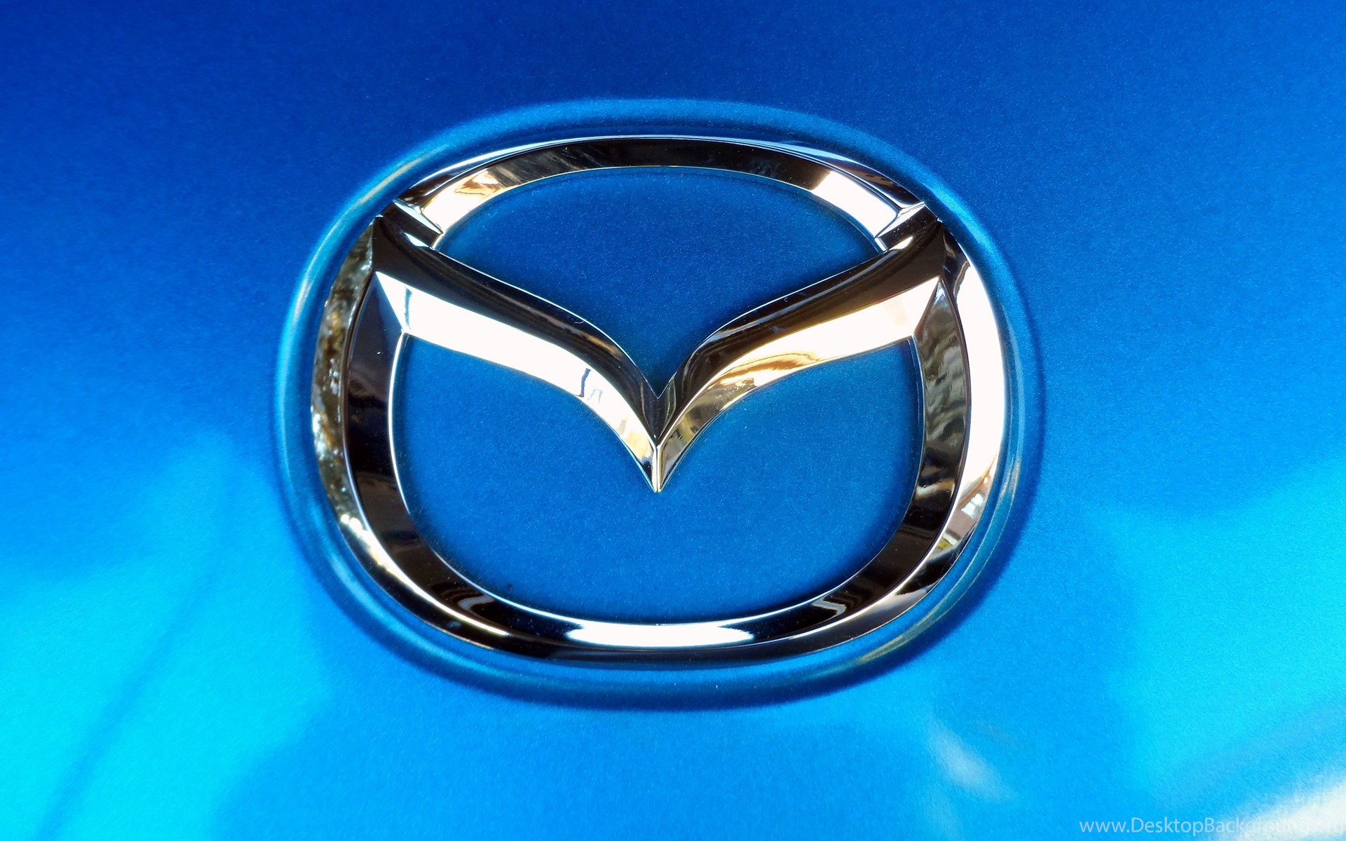 Мазда logo