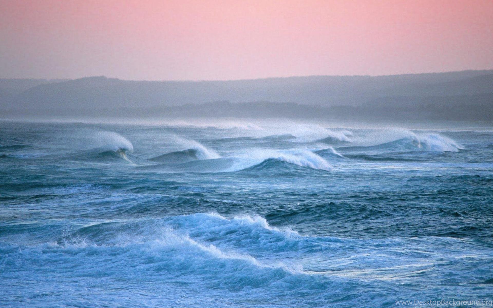 Первыми приходят волны. Атлантический океан шторм. Спокойные волны. Море фото. Море, волны.