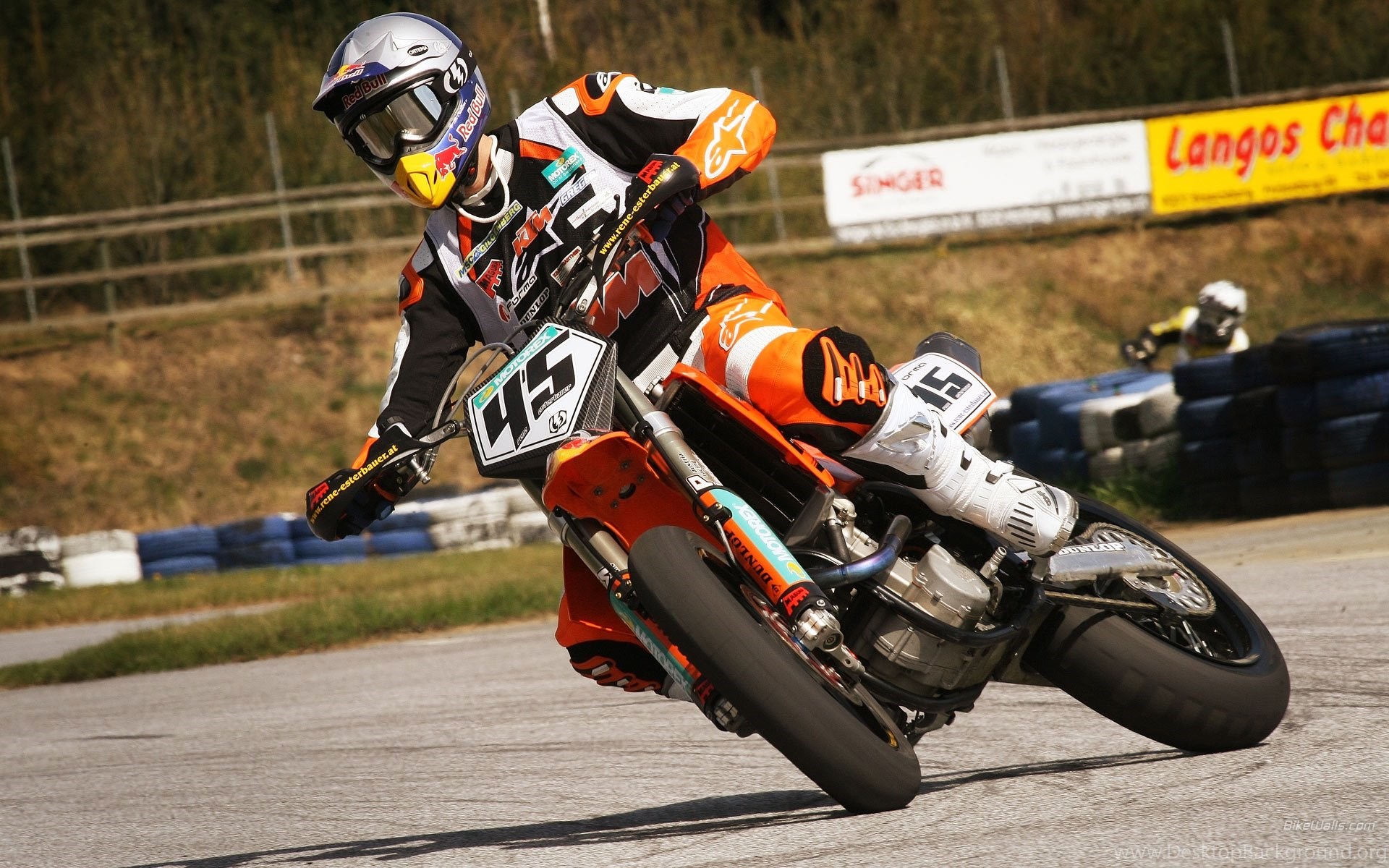 KTM Supermoto РѕР±РѕРё