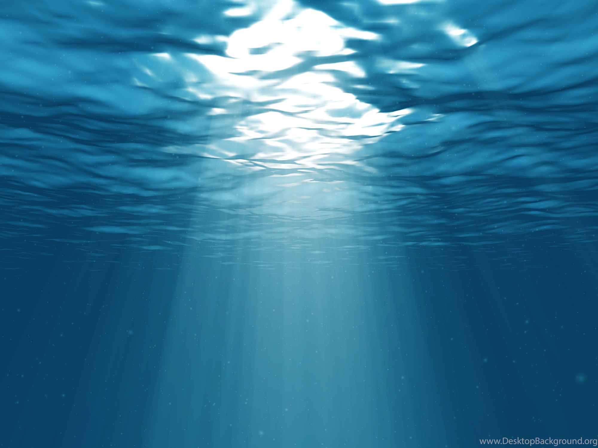 Верхние толщи воды. Фон под водой. Фон под водой для фотошопа. Лучи солнца в толще воды. Толща воды река.