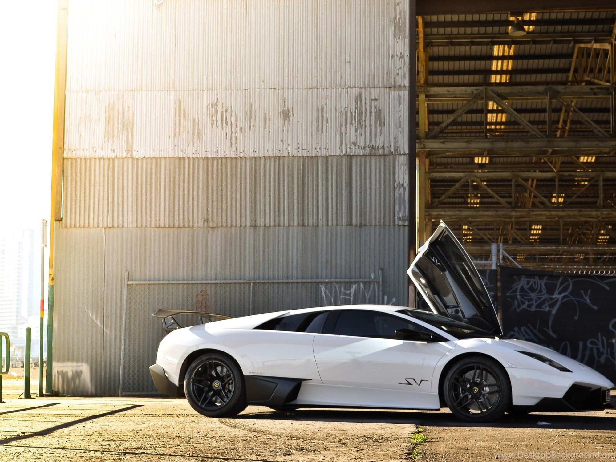Lamborghini Murcielago lp670 4 SV белая
