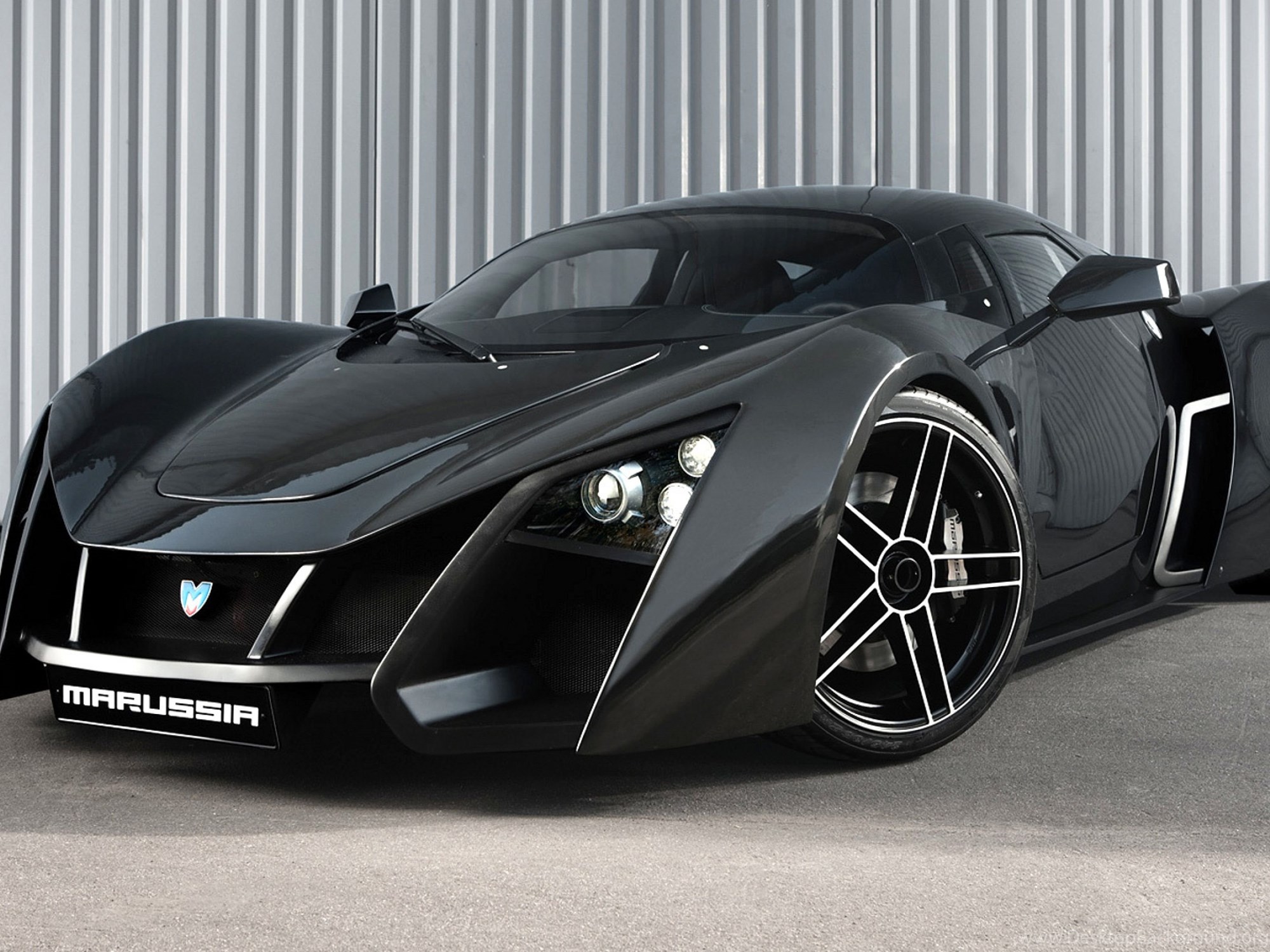 background full screen car wallpaper hd