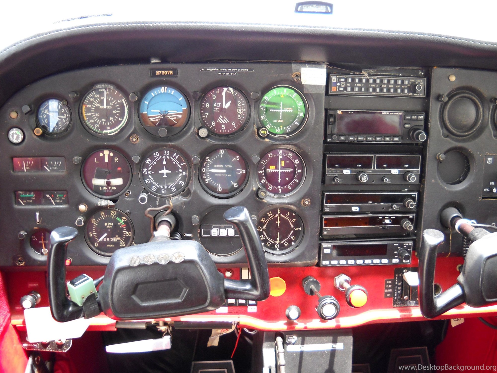 Cessna 172 Instrument Panel ( Desktop Background