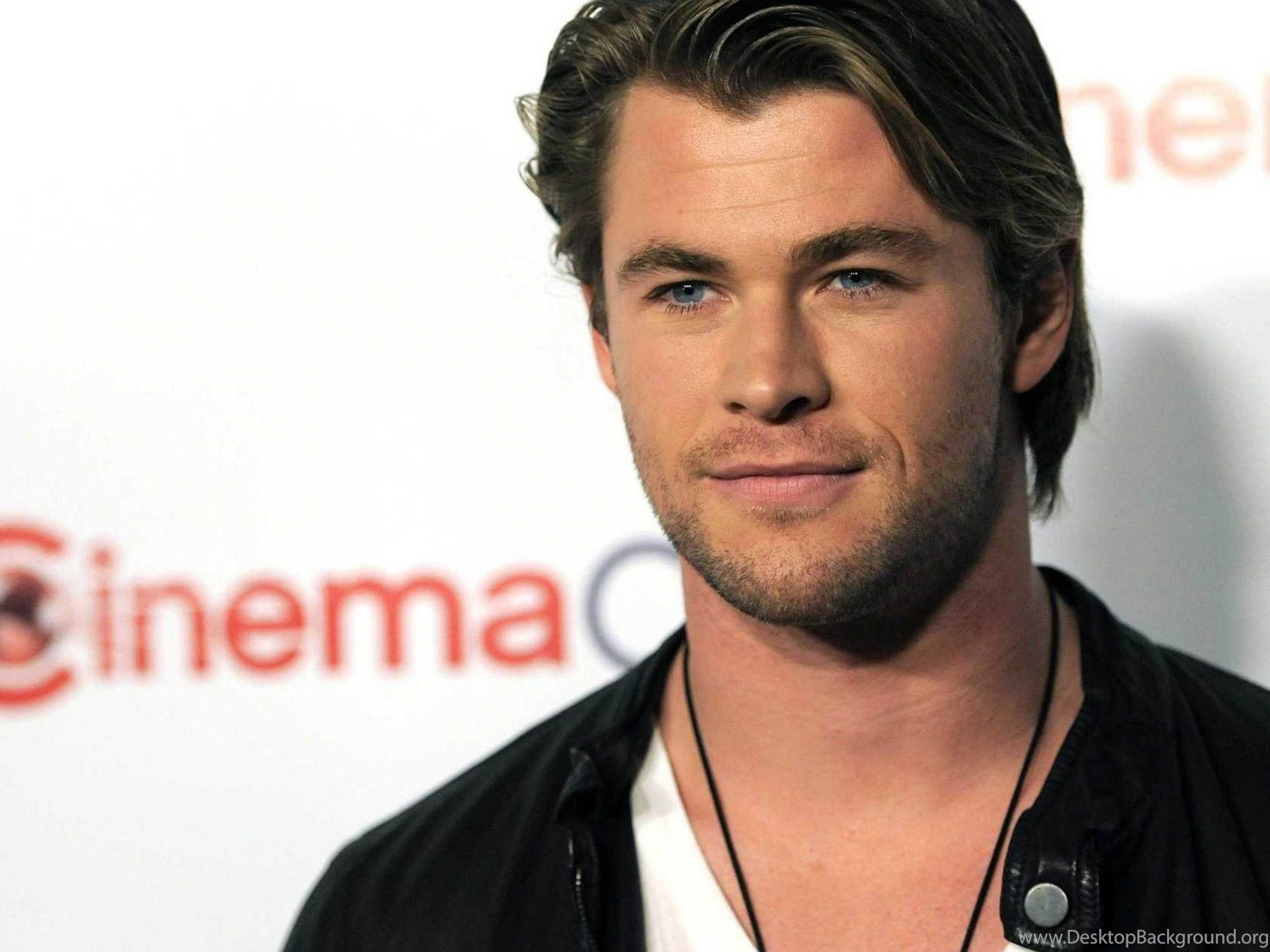 F1 Abu Dhabi Grand Prix 2023 Chris Hemsworth is seen in the grid ahead of  Formula