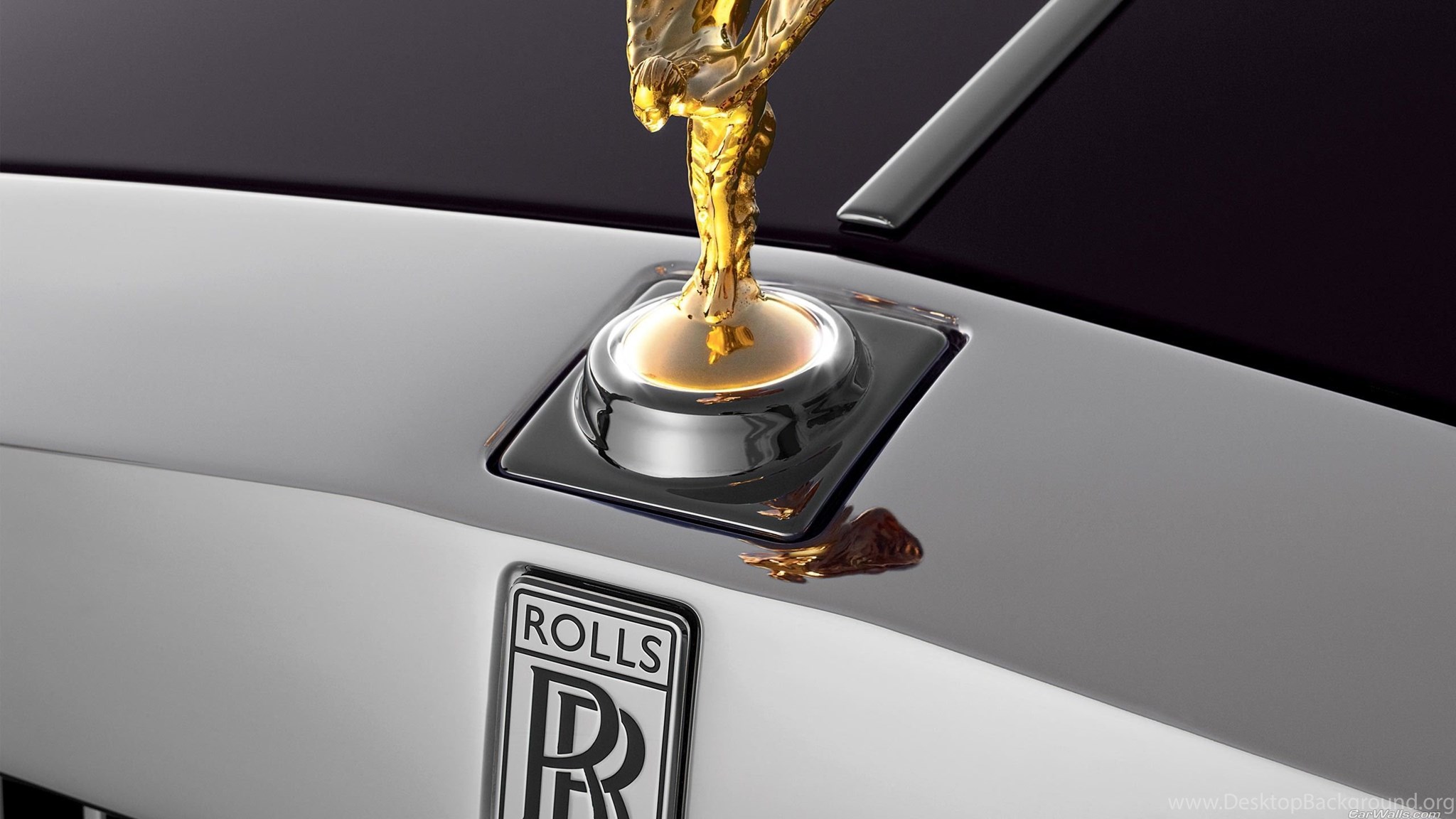 Значки на капоте машины. Rolls Royce дух экстаза. Роллс Ройс Фантом значок. Дух экстаза на Rolls Royce Phantom. Rolls Royce шильдик.