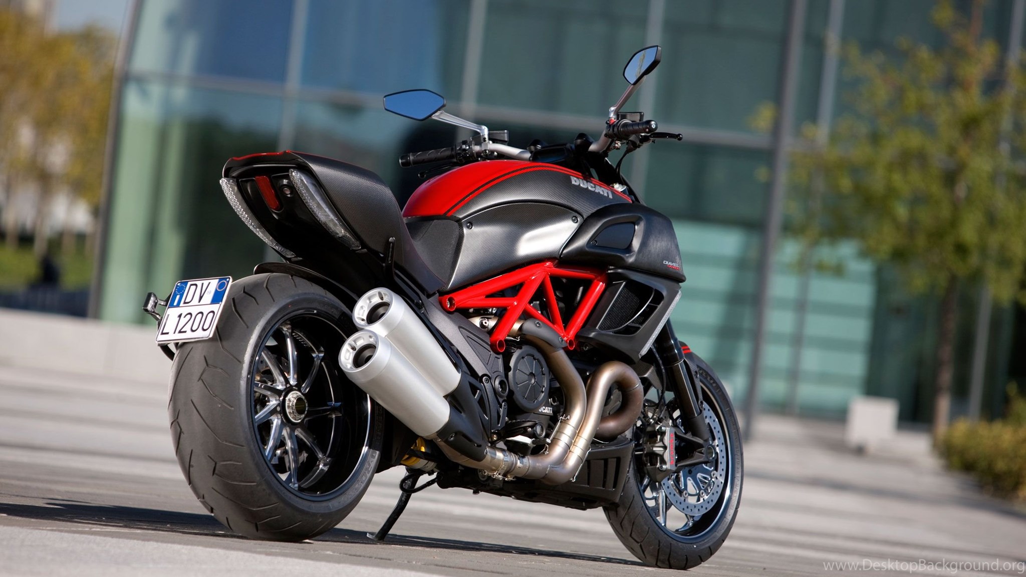 Ducati Diavel черный