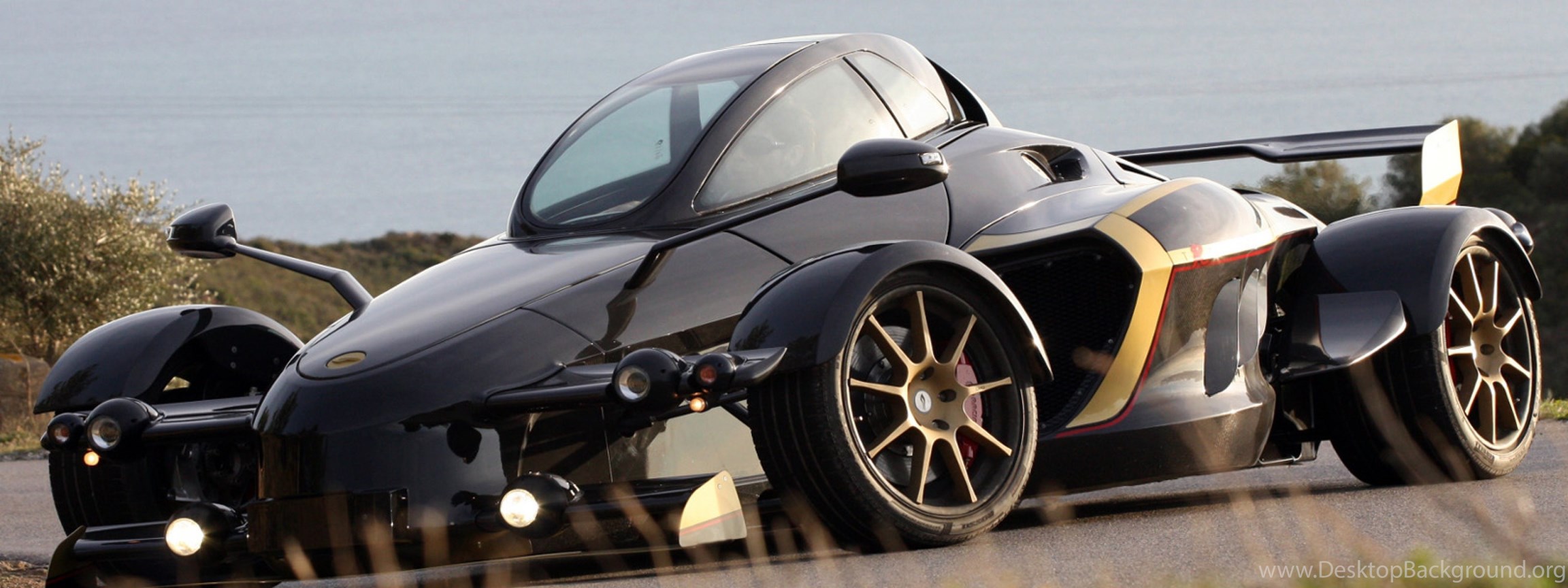 Tramontana суперкар