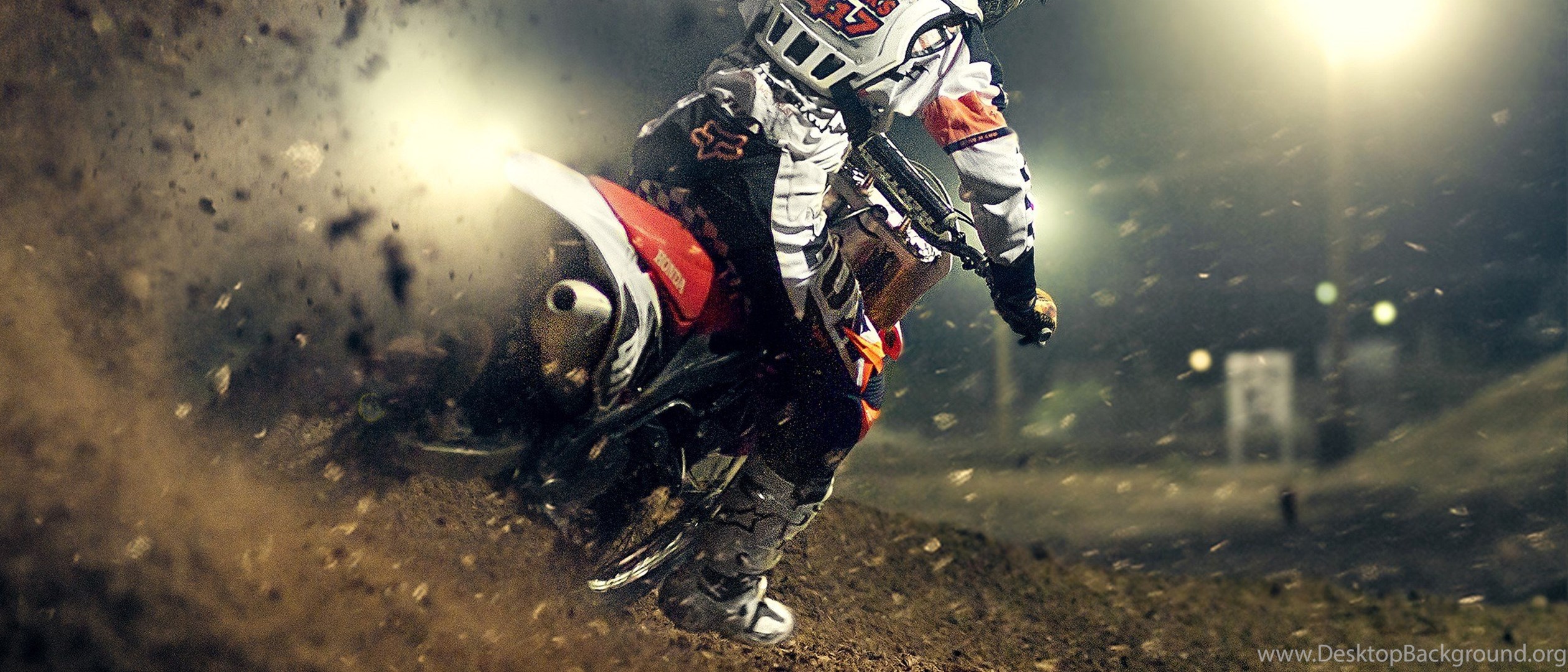 Dirt track мотокросс