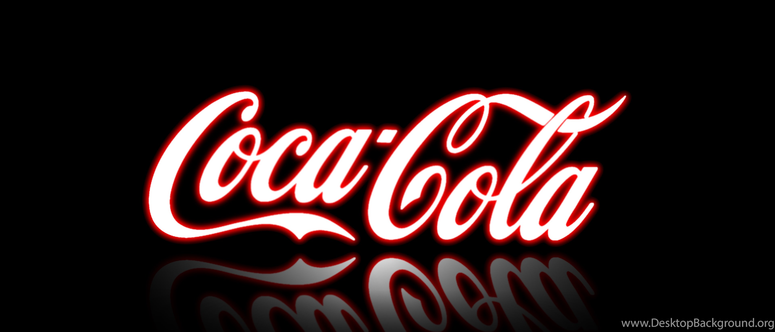 Надпись кока кола. Кока кола логотип. Вывеска Coca Cola. Вывеска Кока кола светящаяся.