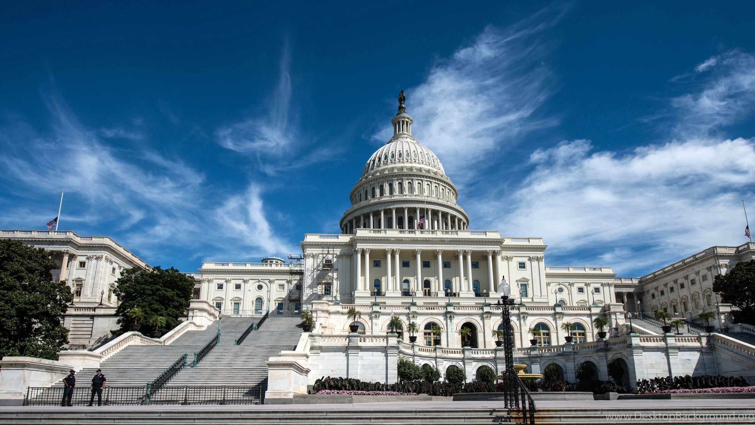 Washington the capital of the united states. Белый дом США Капитолий. Капитолий Америка Вашингтон. Капитолий дом Вашингтон. Достопримечательности Вашингтона Капитолий.