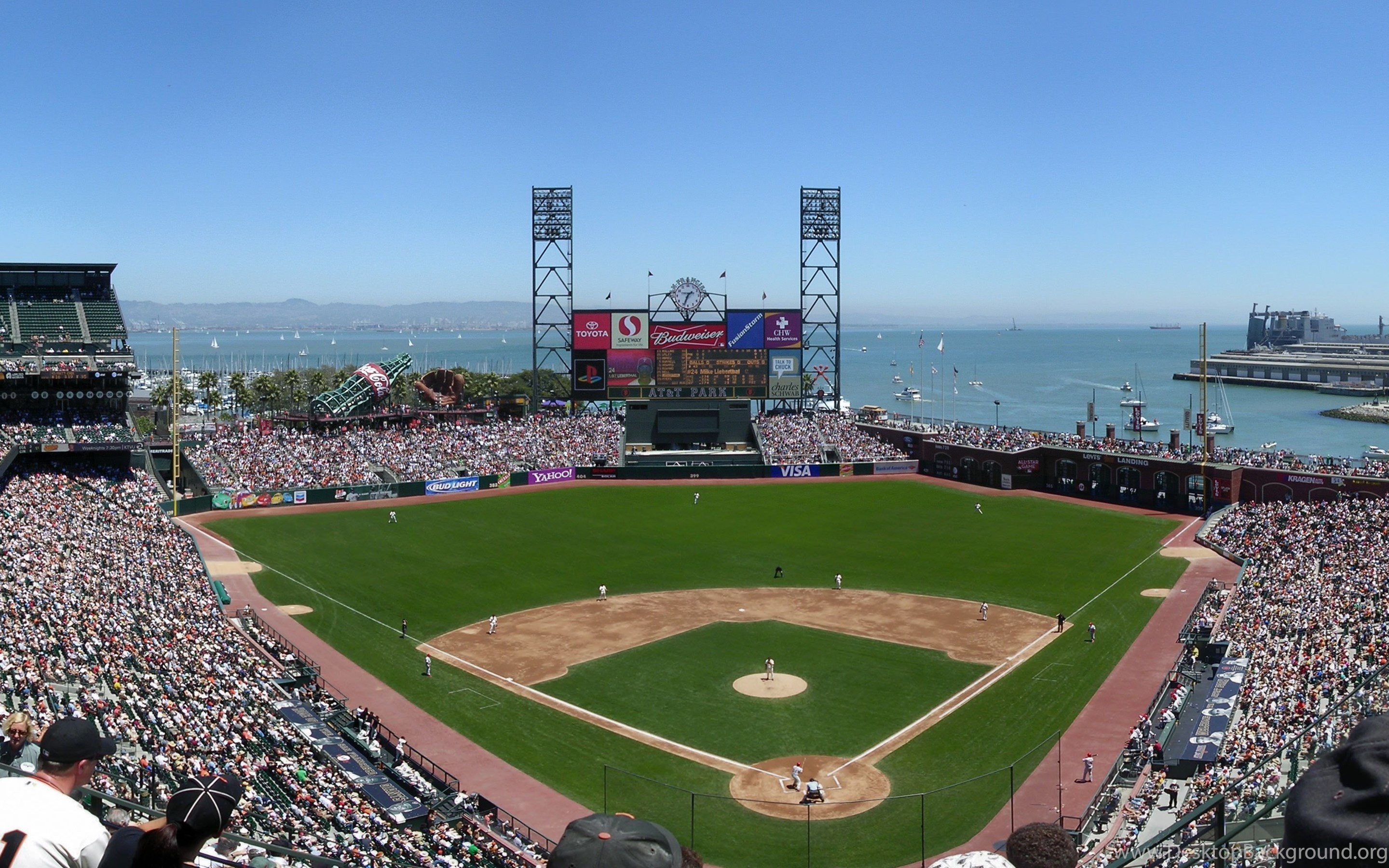 Matched field. Эйти-энд-ти Стэдиум (Арлингтон). Стадион Сан Франциско. Сан Франциско бейсбольное поле. Арена «Эй-ти-энд-ти Стэдиум» в городе Арлингтон, Техас, США.