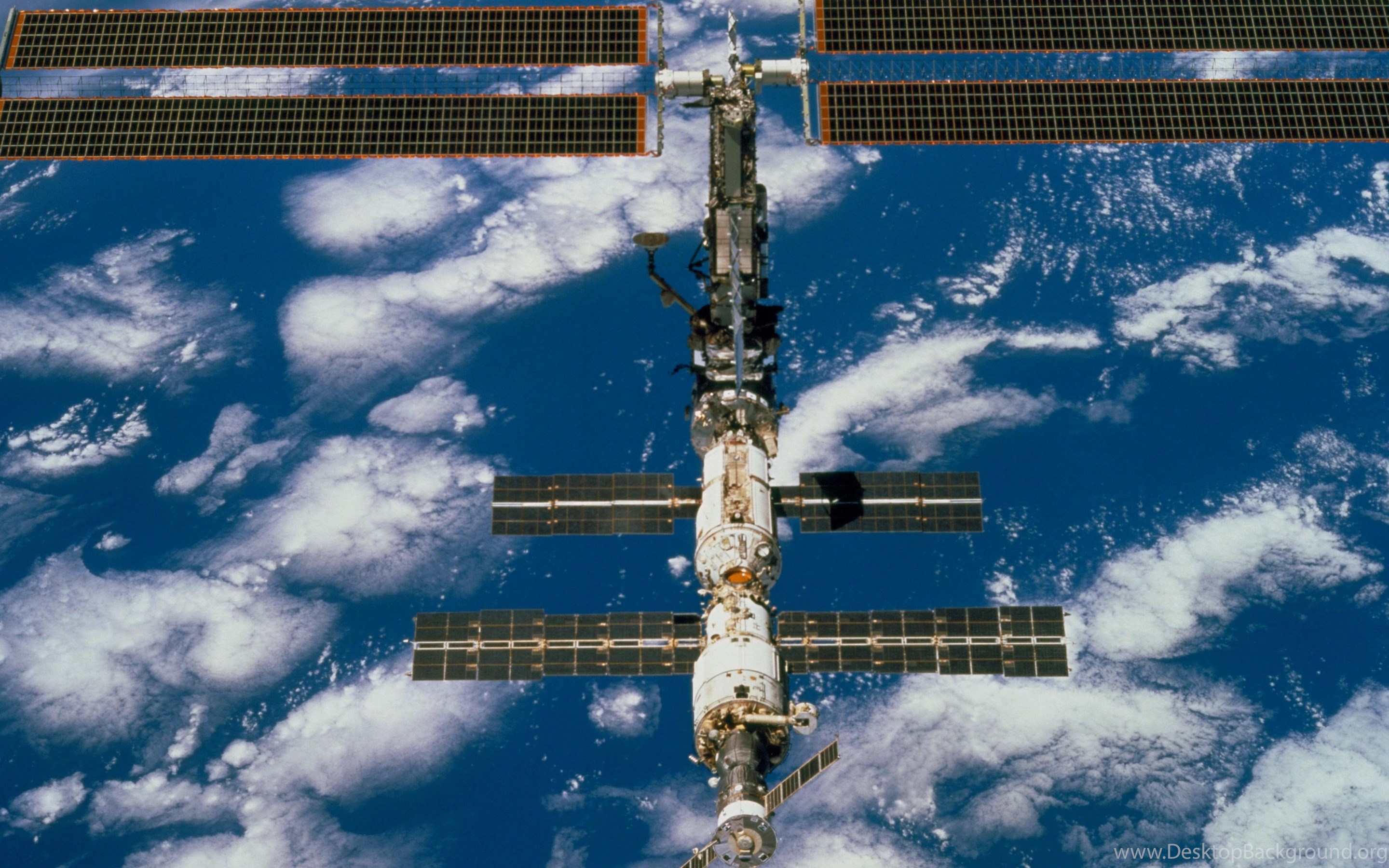 Космическая станция картинка