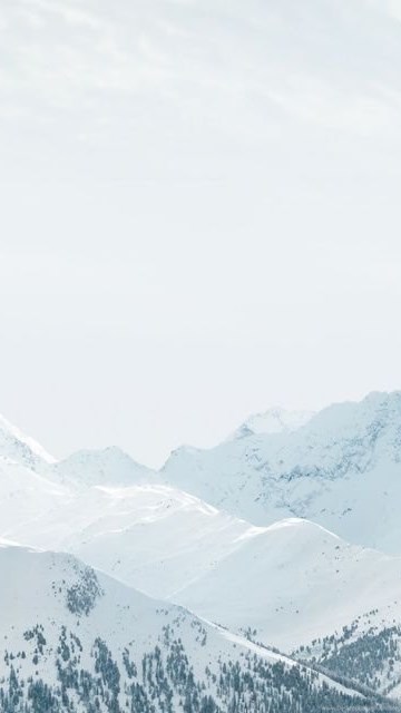 Mt ios. Горы Apple 2023. Iphone Wallpaper 4k. White Wallpaper 4k Phone.
