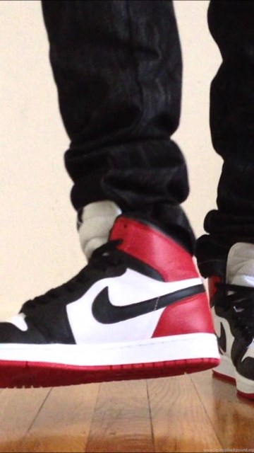 Jordan black toe top on feet