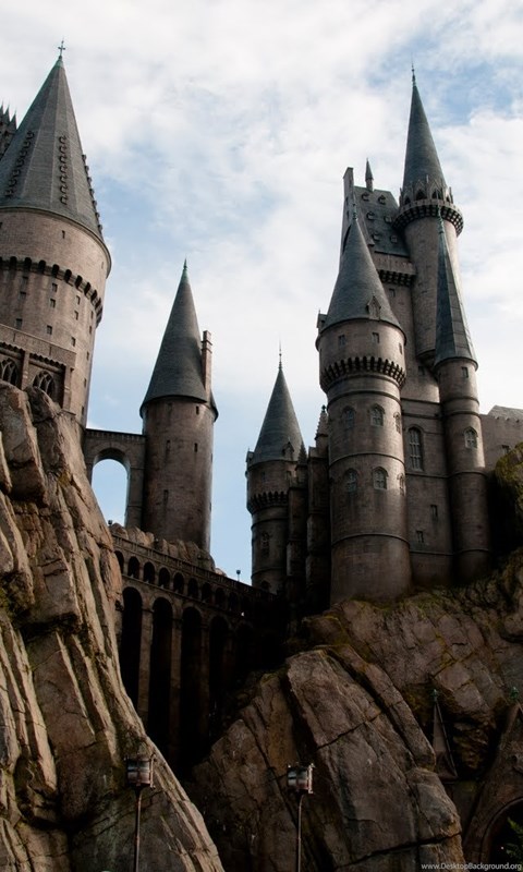 2 Hogwarts Castle HD Wallpapers Desktop Background