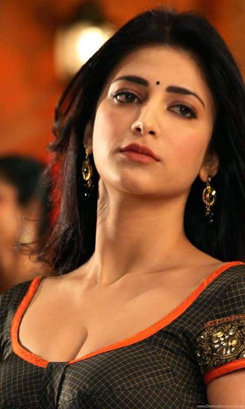 Download Shruti Haasan Hot Indian Actress Hd Wallpapers Desktop Background