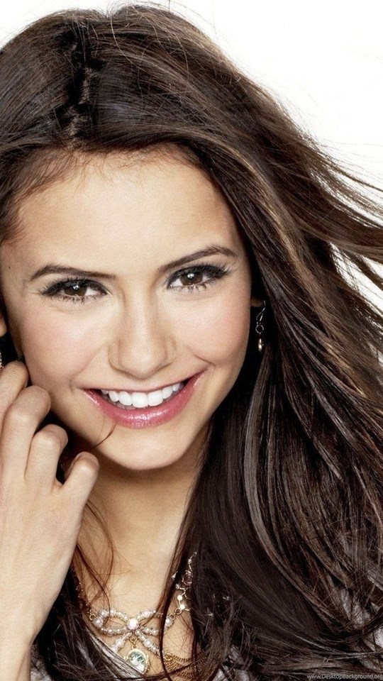 Download Nina Dobrev Seventeen, Smiling, Actors, Celebrities, Other ... 