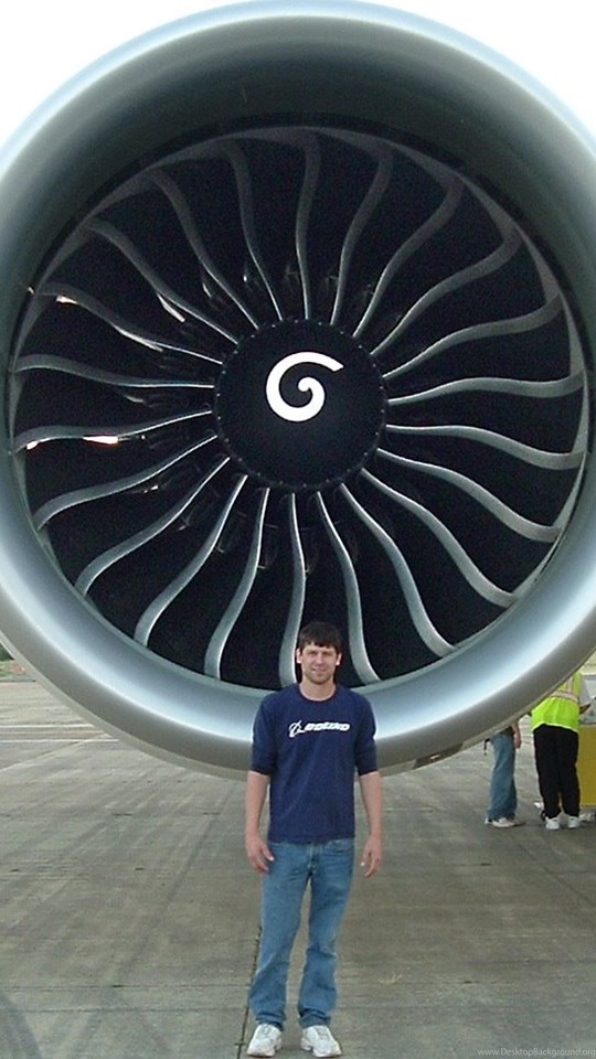 Двигатель Боинг 777