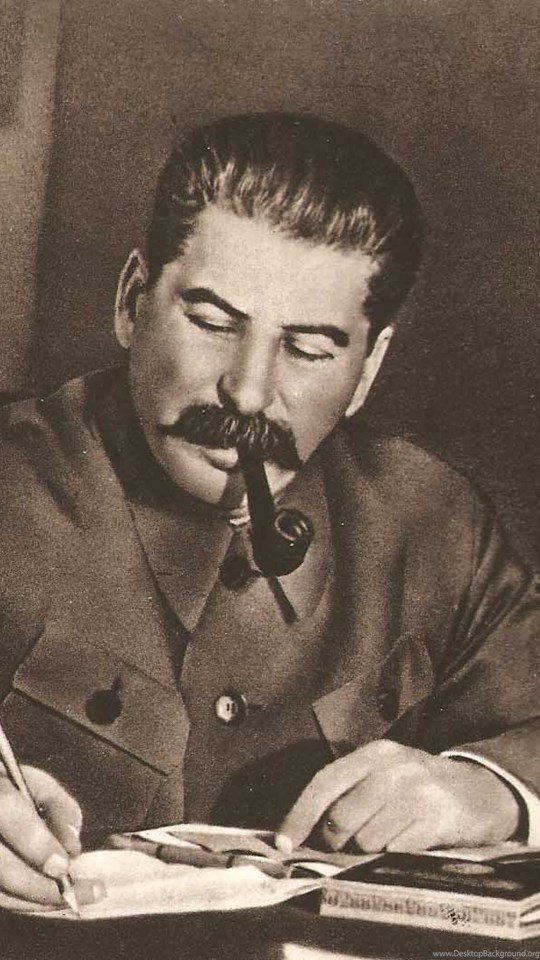 Сталин с трубкой картинки