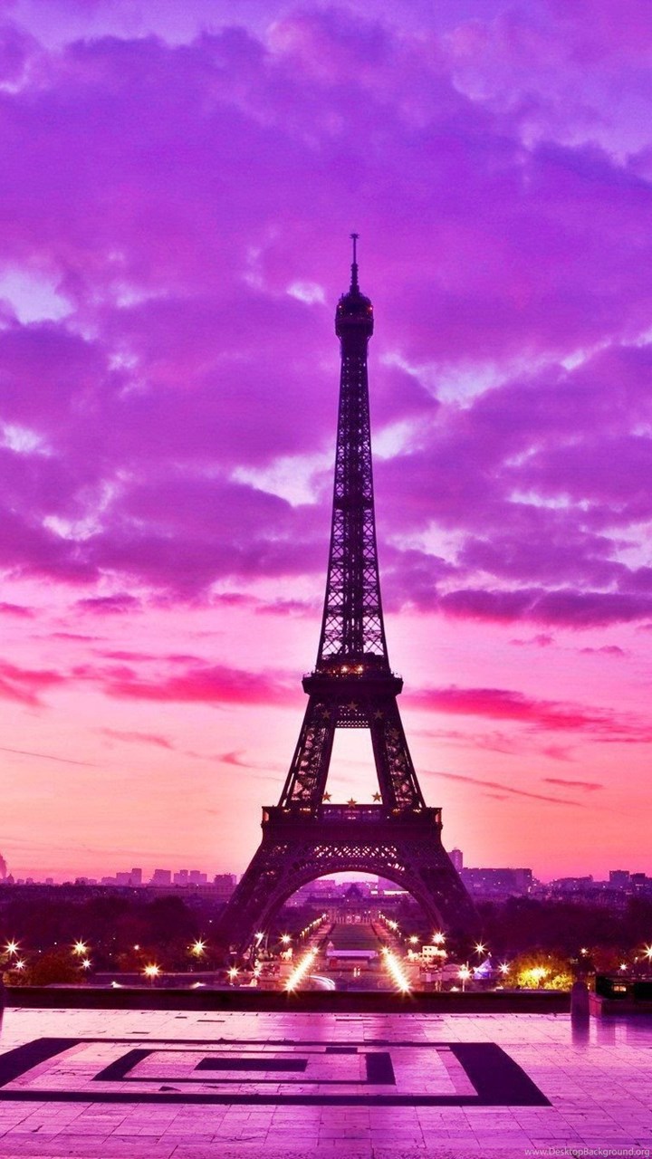 Bright Picture Of The Eiffel Tower Wallpapers And Images