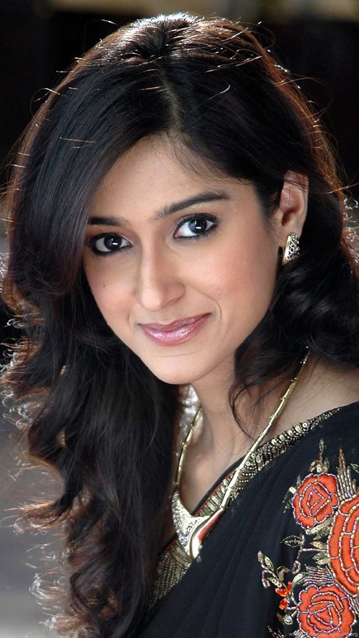 South Indian Actress Ileana Hot Photos, South Actress Ileana ... Desktop Background