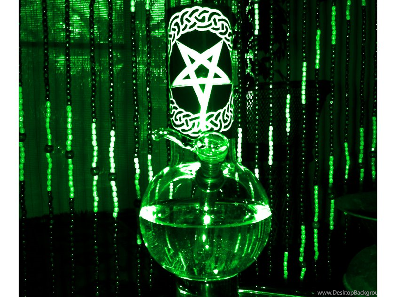 nintai oni on deviantart desktop background