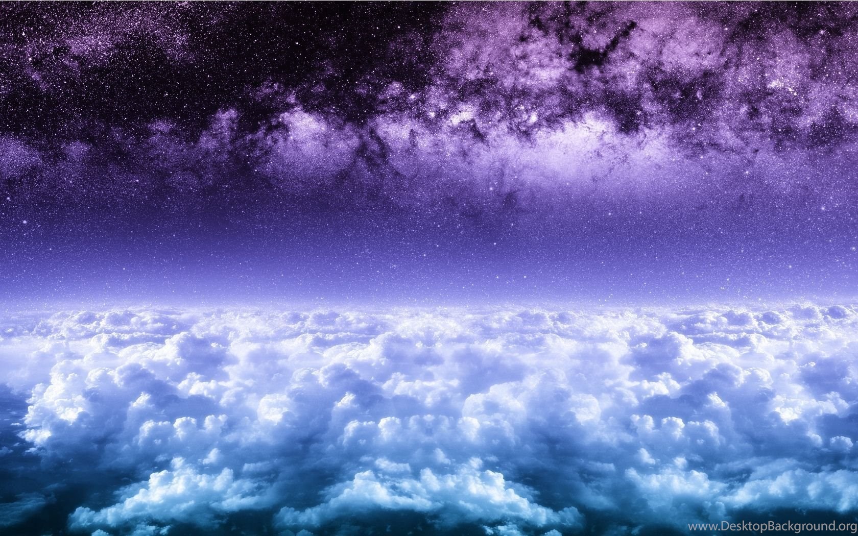 Какое небо в космосе. Небо космос. Космос облака. Ночное небо с облаками. Сиреневые облака.