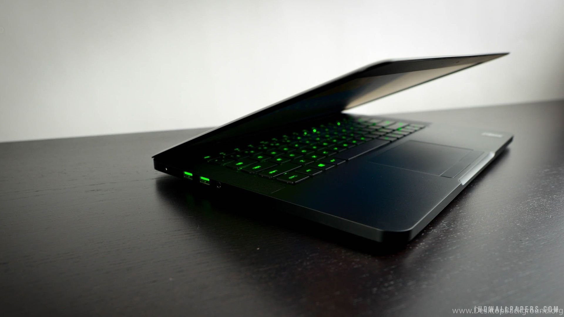 Razer Blade 14  Inch  Gaming Notebook  HD  Wallpapers  IHD 