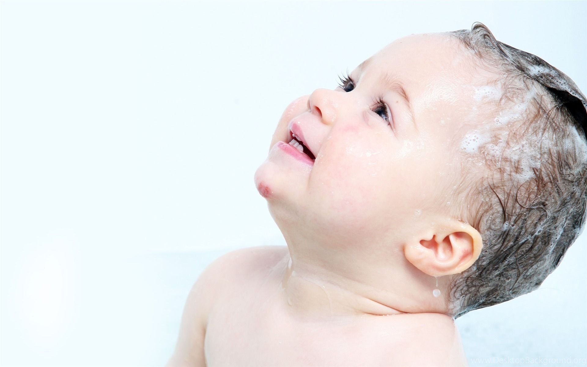 Download Cute Babies Hd Desktop Baby Bathing Wallpapers Desktop Background