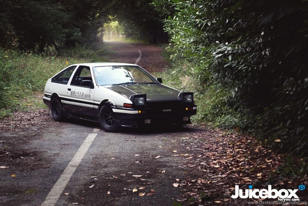 Toyota Trueno ae86 initial d Drift