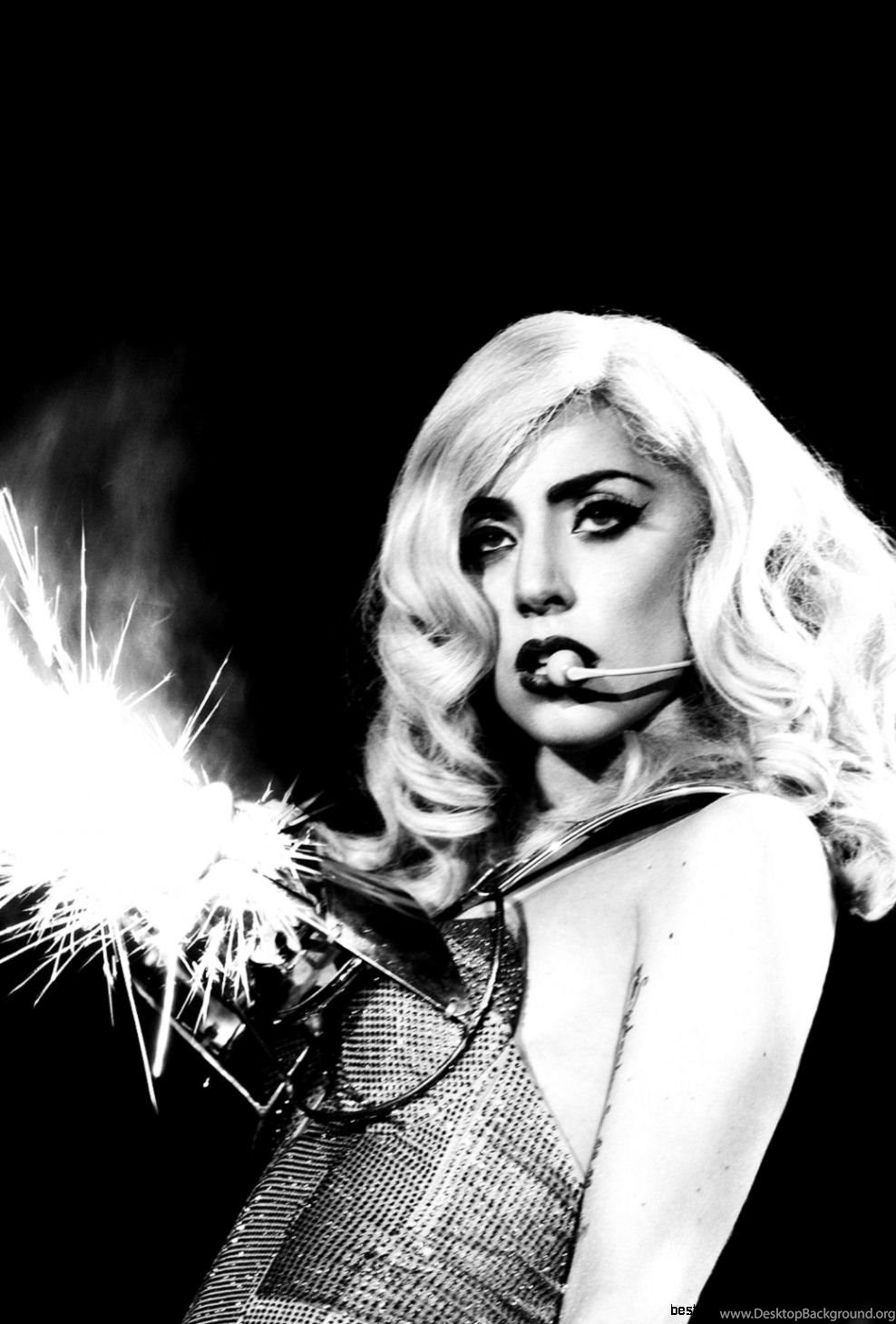 Леди гага на звонок. Леди Гага. Леди Гага фон. Леди Гага обои. Дейзи Гага.