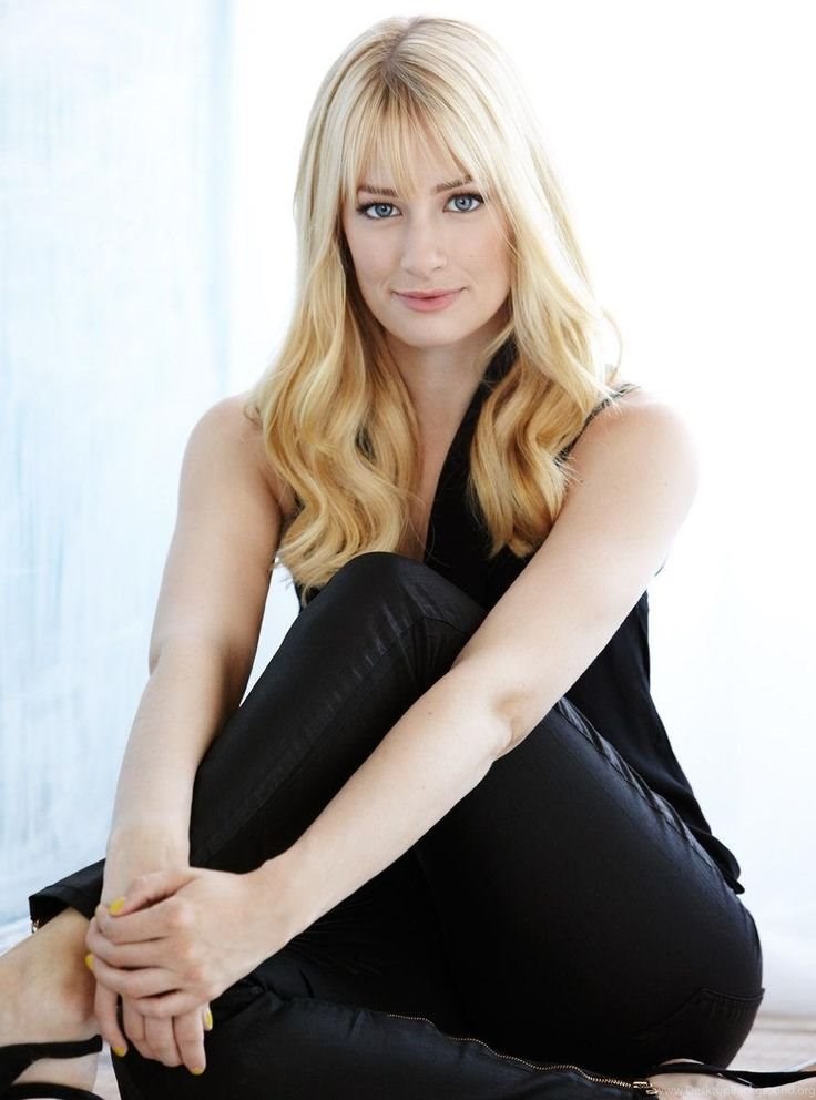 Pics beth behrs sexy Beth Behrs