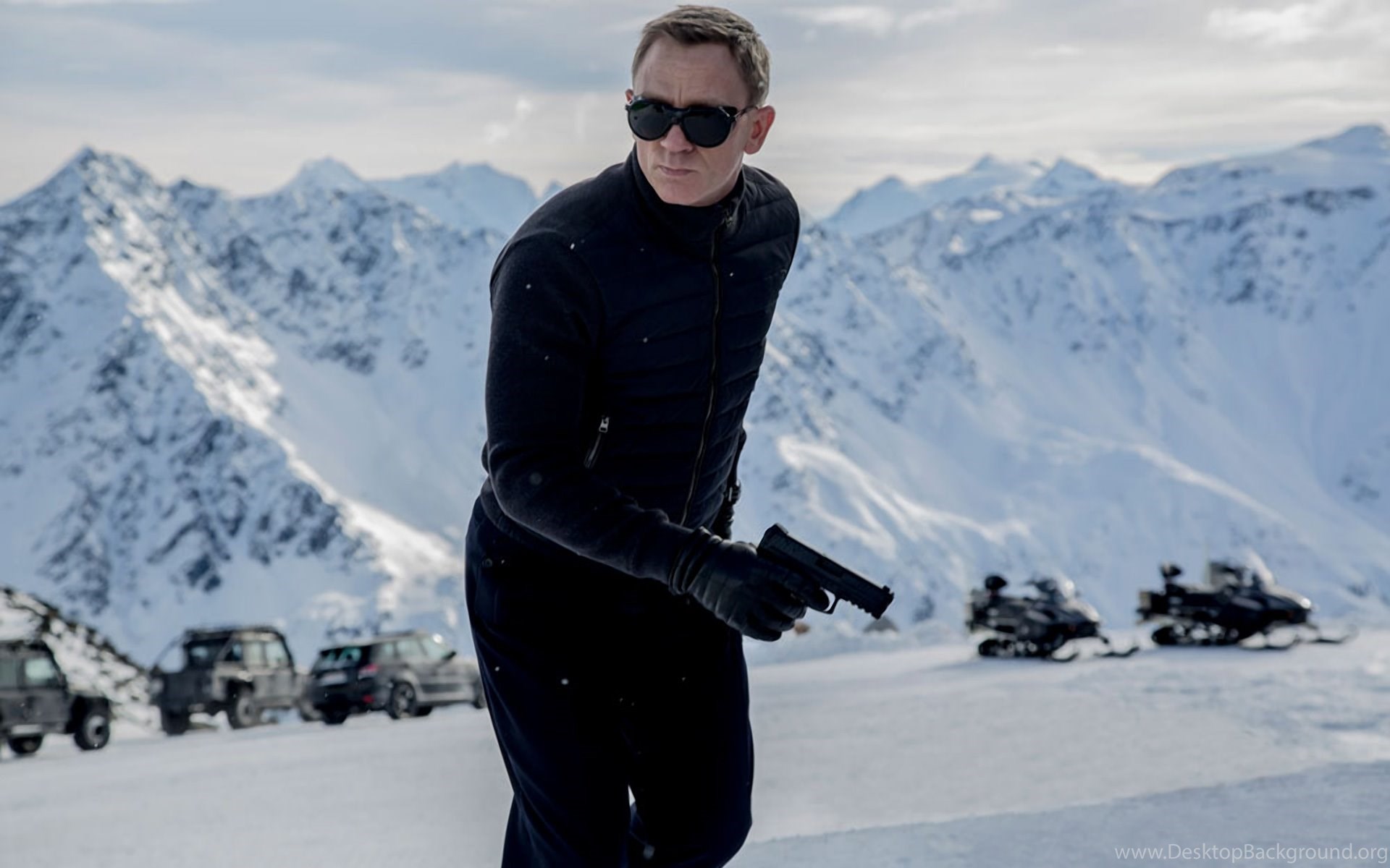 Daniel Craig As James Bond 007 In Spectre Movie Wallpapers