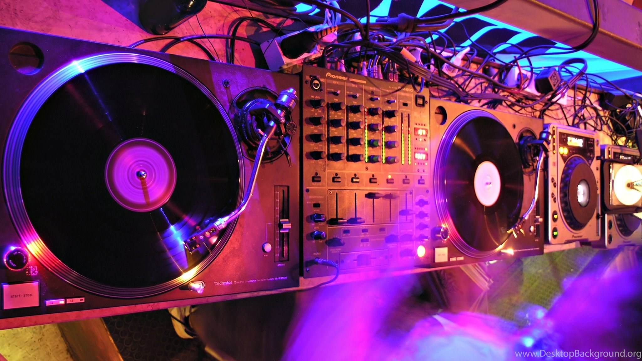 Download Wallpapers 2048x1152 Music Dancing Installation Dj Hd Desktop Background